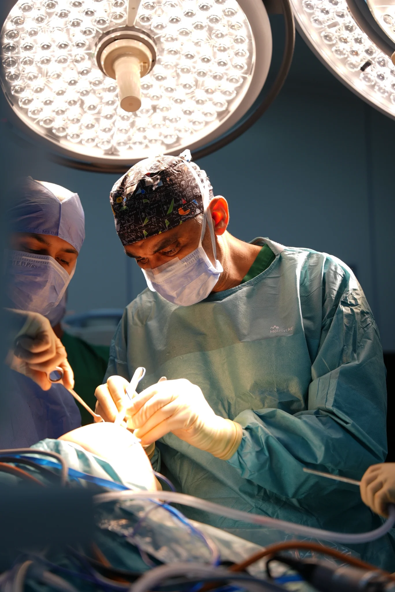 Dr. Usama Saleh in surgery room