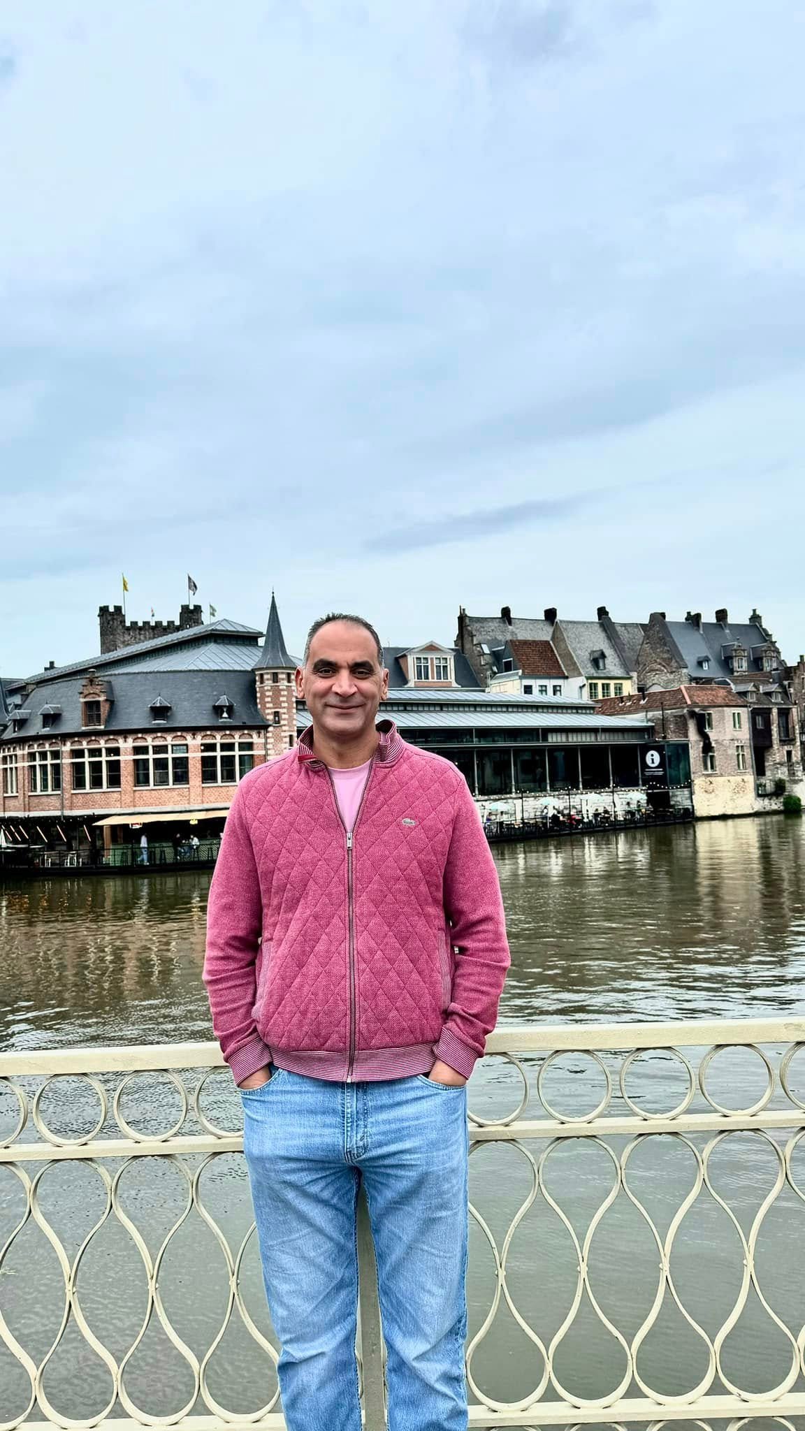 Dr. Usama Saleh in Advanced Shoulder Surgery Course – Ghent, Belgium