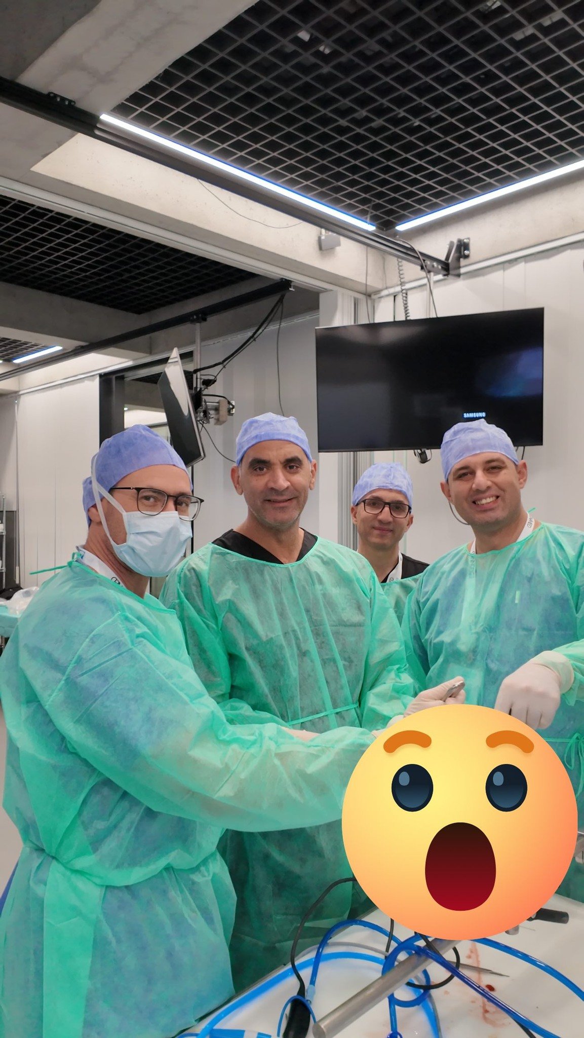 Dr. Usama Saleh in Shoulder Arthroscopy Course – Belgium