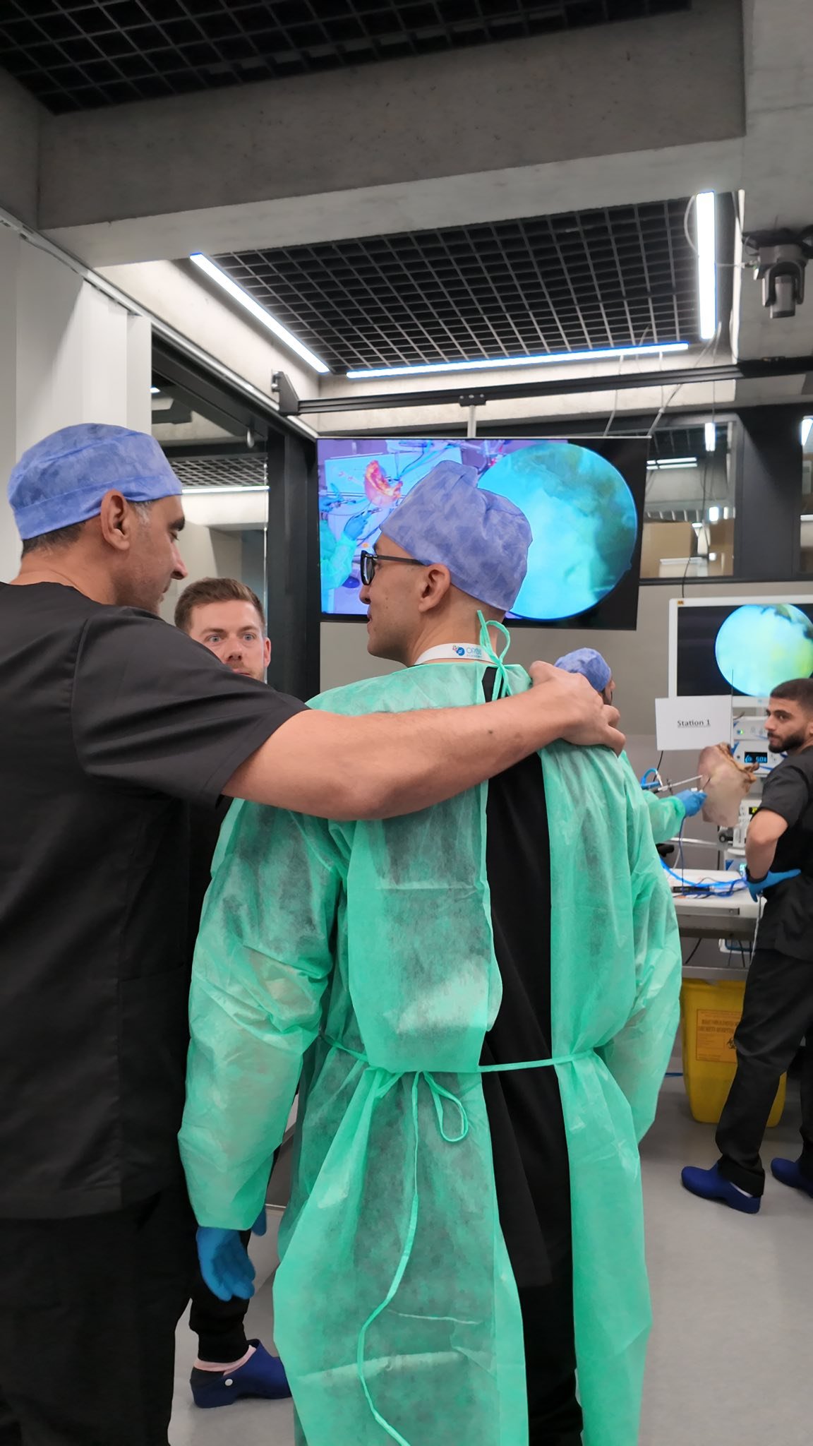 Dr. Usama Saleh in Shoulder Arthroscopy Course – Belgium