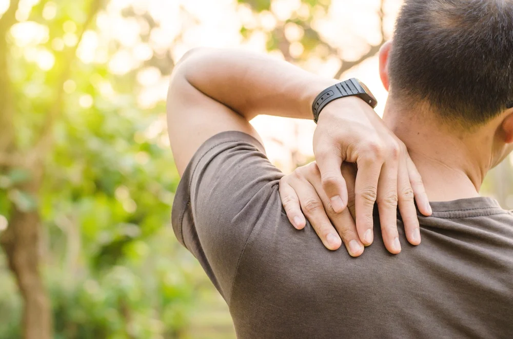 Pain in Shoulder After Gym? Fix It Fast | Dr. Usama Saleh